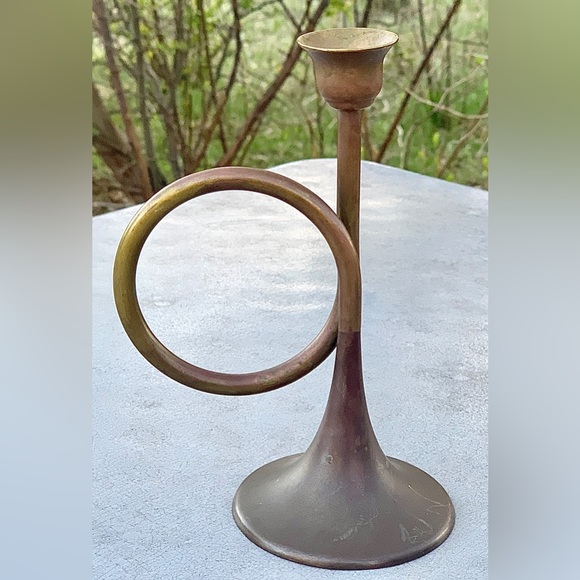 Vintage Mid Century Antique Solid Brass Bronze Figural Bugle Horn Candlestick - Picture 13 of 16